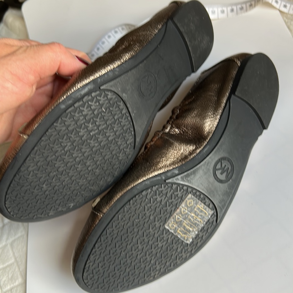 Michael Kors Copper-Gold Metallic Color Loafers/ Flats Size 6.5 - Picture 6 of 6